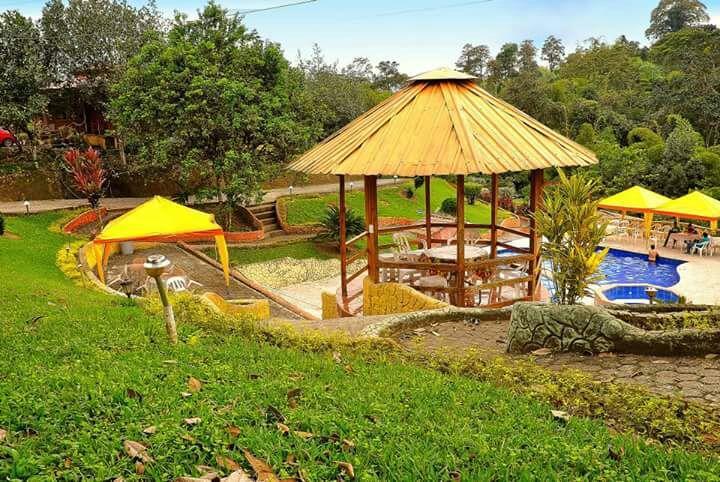 סנטו דומינגו דה לוס קולורדוס Hosteria Kasadasa מראה חיצוני תמונה